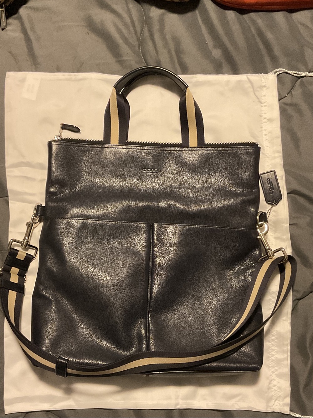 Coach Charles Foldover Navy/ Bark blue w crossbody Strap #F54759